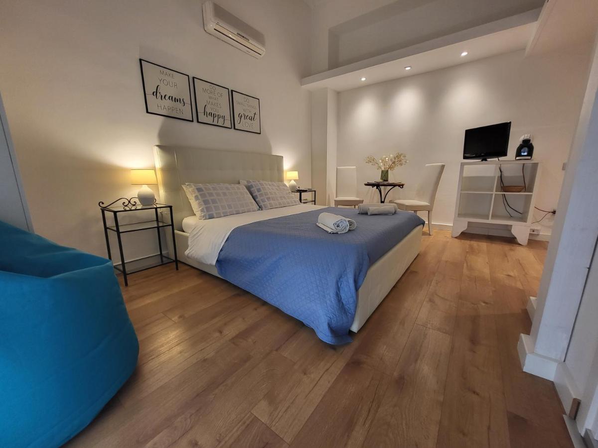 Living Cagliari Marina住宿加早餐旅馆 外观 照片