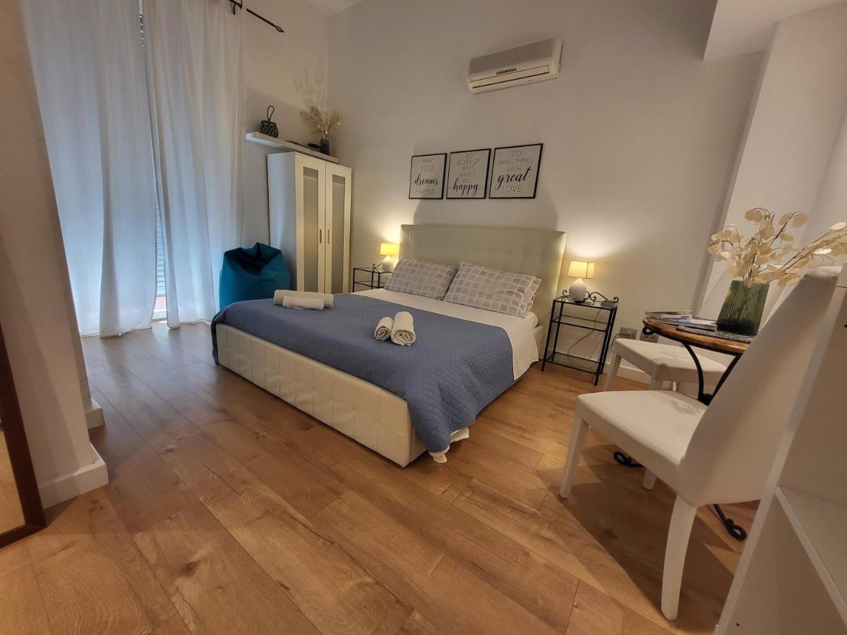 Living Cagliari Marina住宿加早餐旅馆 外观 照片