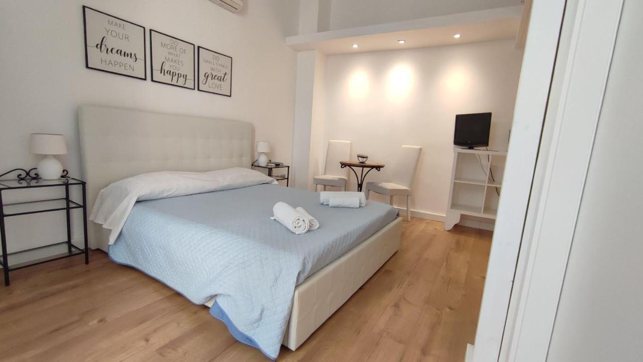 Living Cagliari Marina住宿加早餐旅馆 外观 照片